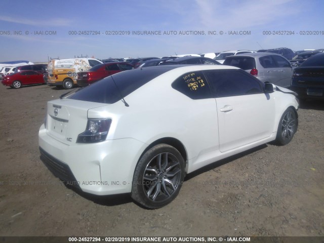 JTKJF5C77GJ017254 - 2016 TOYOTA SCION TC WHITE photo 4