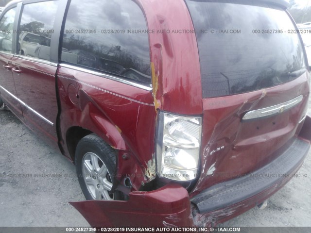 2A4RR5DX5AR128303 - 2010 CHRYSLER TOWN & COUNTRY TOURING RED photo 6