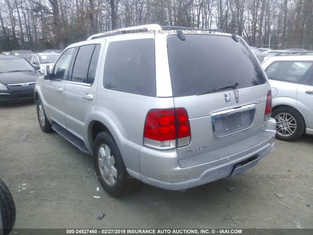 5LMEU68H54ZJ39963 - 2004 LINCOLN AVIATOR 银色 照片 3