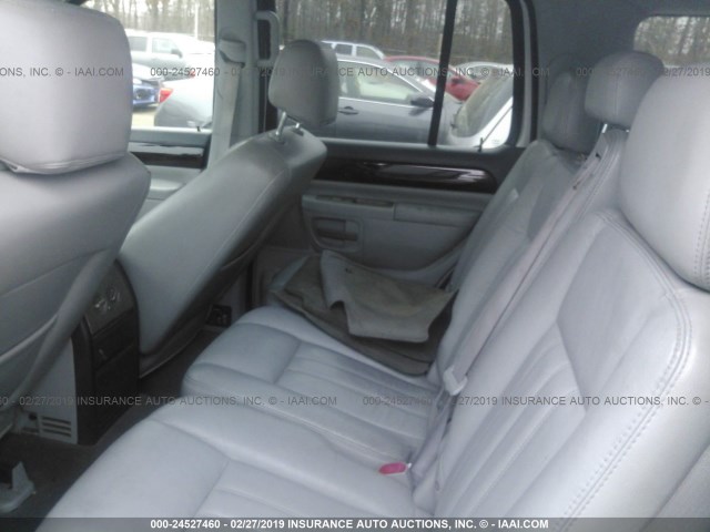 5LMEU68H54ZJ39963 - 2004 LINCOLN AVIATOR 银色 照片 8