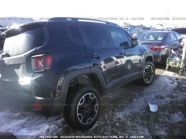 ZACCJBCT3GPD01569 - 2016 JEEP RENEGADE TRAILHAWK BLACK photo 4