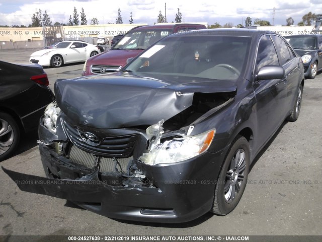 4T4BE46K89R136426 - 2009 TOYOTA CAMRY SE/LE/XLE GRAY photo 2