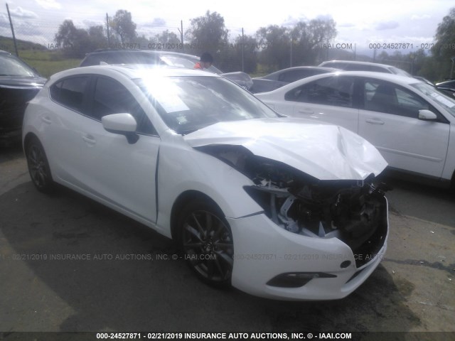 3MZBN1L37JM259800 - 2018 MAZDA 3 TOURING WHITE photo 1