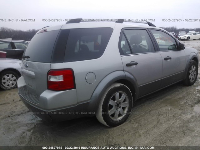 1FMDK01116GA52686 - 2006 FORD FREESTYLE SE GRAY photo 4