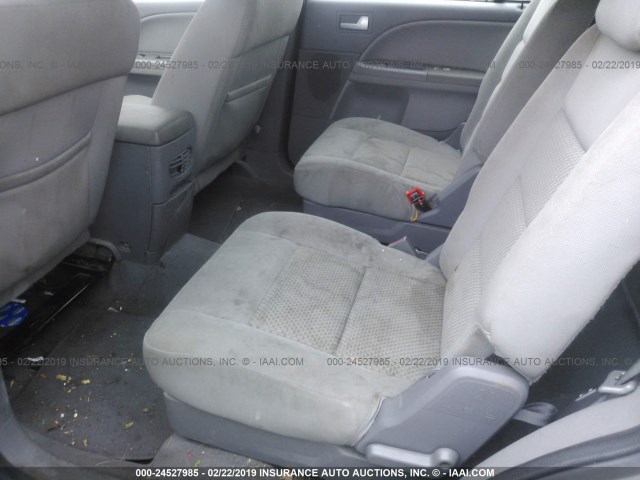 1FMDK01116GA52686 - 2006 FORD FREESTYLE SE GRAY photo 8