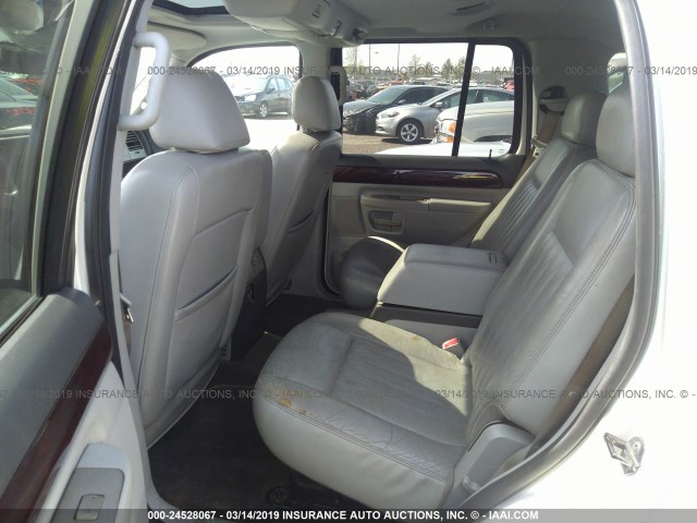 5LMEU88H54ZJ52501 - 2004 LINCOLN AVIATOR 白色 照片 8