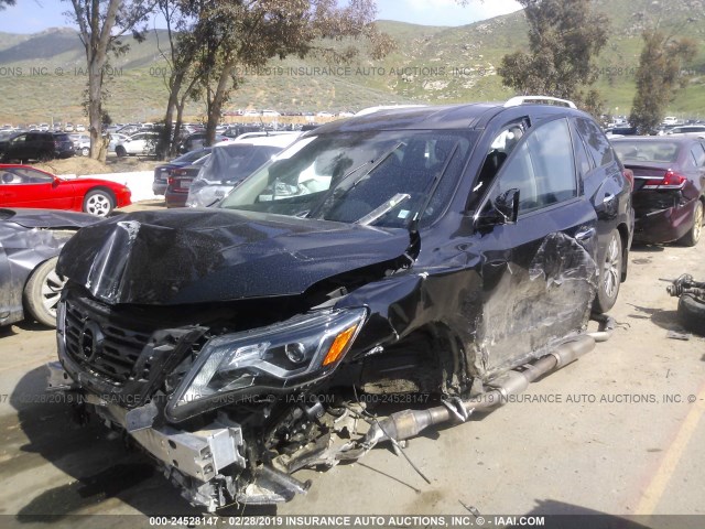 5N1DR2MN7HC911599 - 2017 NISSAN PATHFINDER S/SV/SL/PLATINUM BLACK photo 2