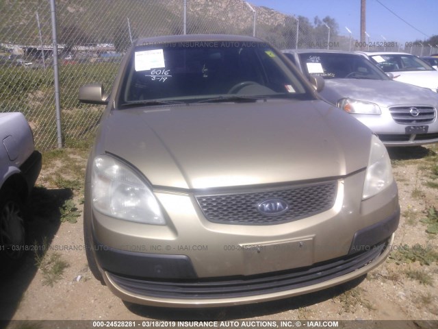 KNADE123686372514 - 2008 KIA RIO LX/SX GOLD photo 6