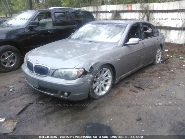 WBAHL83596DT07214 - 2006 BMW 750 I GRAY photo 2