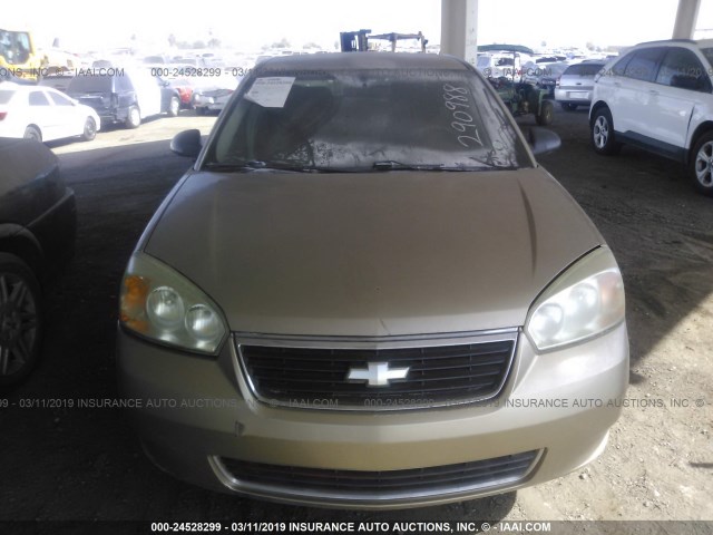 1G1ZS51FX6F290988 - 2006 CHEVROLET MALIBU LS GOLD photo 6