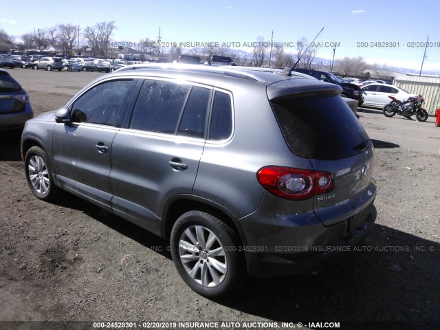 WVGBV75N99W546535 - 2009 VOLKSWAGEN TIGUAN SE/SEL GRAY photo 3