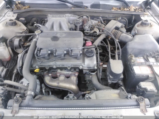 4T1BF22K81U958293 - 2001 TOYOTA CAMRY LE/XLE BROWN photo 10