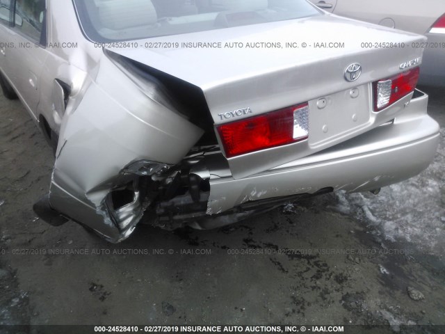 4T1BF22K81U958293 - 2001 TOYOTA CAMRY LE/XLE BROWN photo 6
