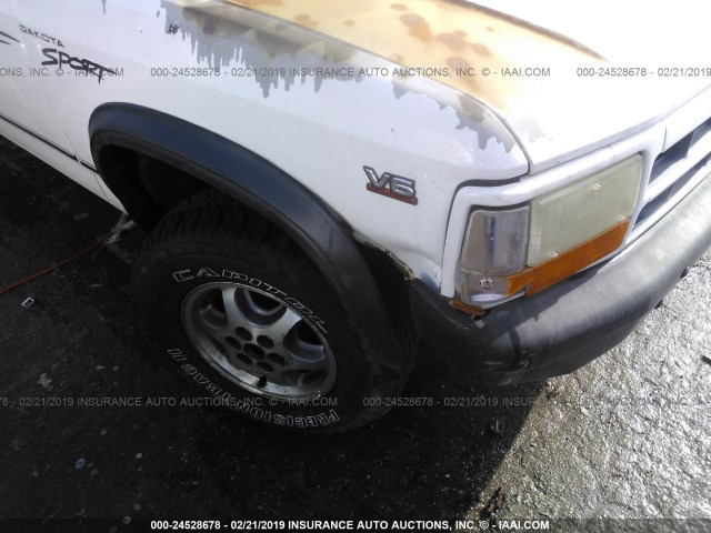 1B7GG23X1TS600274 - 1996 DODGE DAKOTA WHITE photo 6