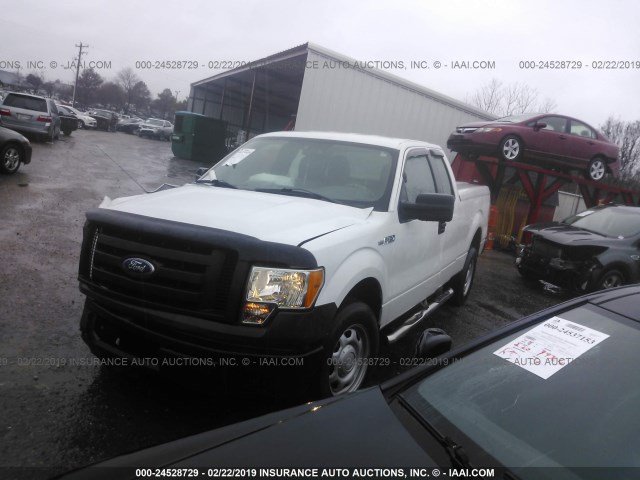 1FTEX1CW8AFD12153 - 2010 FORD F150 SUPER CAB WHITE photo 2