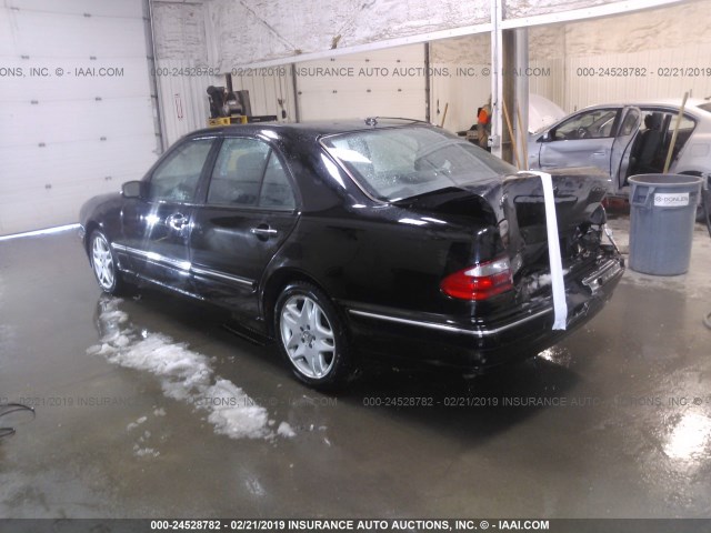 WDBJF83J41X052597 - 2001 MERCEDES-BENZ E 430 BLACK photo 3