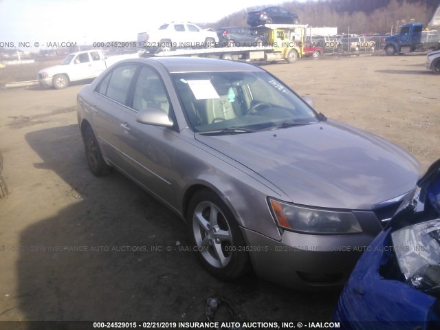 5NPEU46F78H312957 - 2008 HYUNDAI SONATA SE/LIMITED GOLD photo 1