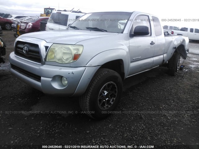 5TETU62N66Z241843 - 2006 TOYOTA TACOMA PRERUNNER ACCESS CAB SILVER photo 2