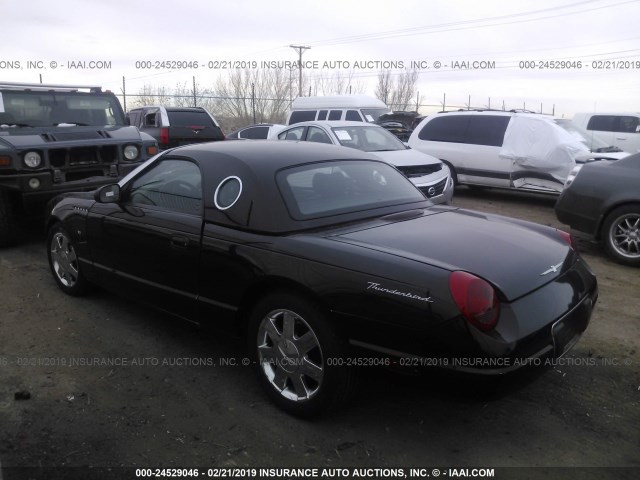 1FAHP60A02Y131448 - 2002 FORD THUNDERBIRD  BLACK photo 3