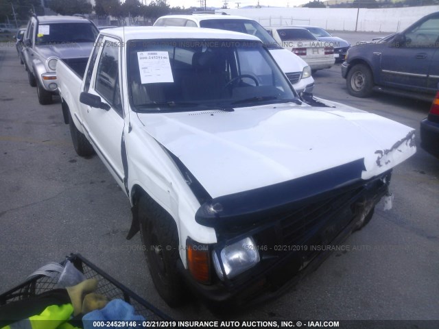 JT4RN56D9F5044249 - 1985 TOYOTA PICKUP XTRACAB RN56 DLX WHITE photo 1