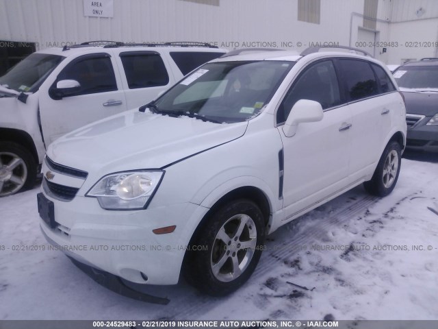 3GNAL3E59CS524074 - 2012 CHEVROLET CAPTIVA SPORT/LT WHITE photo 2