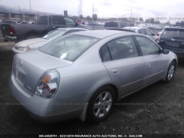 1N4AL11E43C250622 - 2003 NISSAN ALTIMA S/SL GRAY photo 4