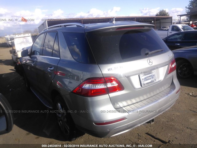 4JGDA5HB8EA297971 - 2014 MERCEDES-BENZ ML 350 4MATIC SILVER photo 3