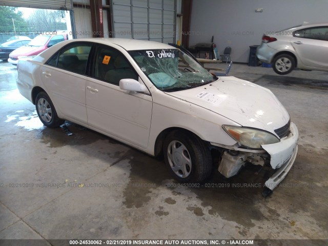 4T1BE32K53U257853 - 2003 TOYOTA CAMRY LE/XLE/SE WHITE photo 1