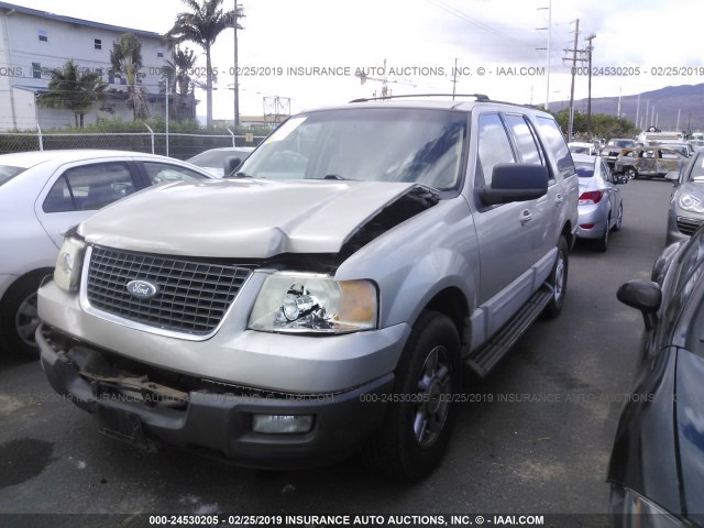 1FMEU15W34LA67432 - 2004 FORD EXPEDITION XLT GOLD photo 2