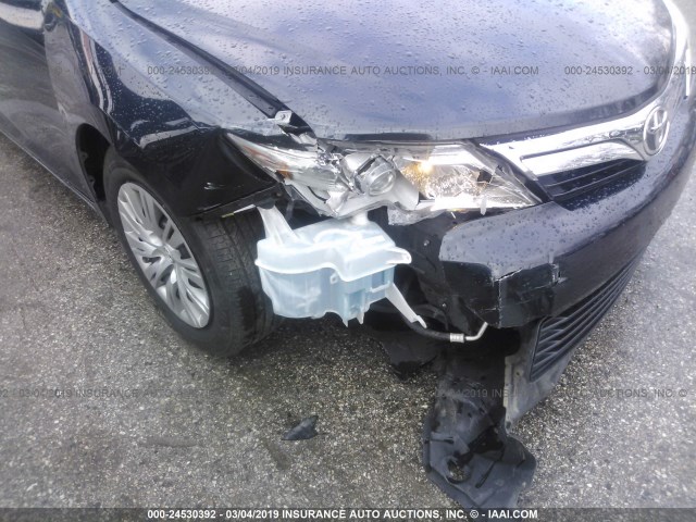 4T1BF1FK8EU409218 - 2014 TOYOTA CAMRY L/SE/LE/XLE 蓝色 照片 6