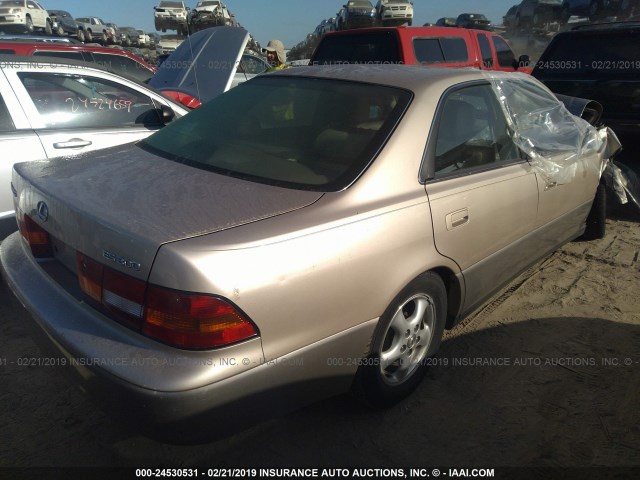 JT8BF28G2X5066355 - 1999 LEXUS ES 300 TAN photo 4