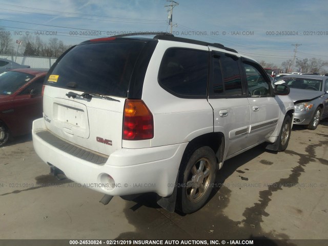 1GKDT13S222438638 - 2002 GMC ENVOY WHITE photo 4