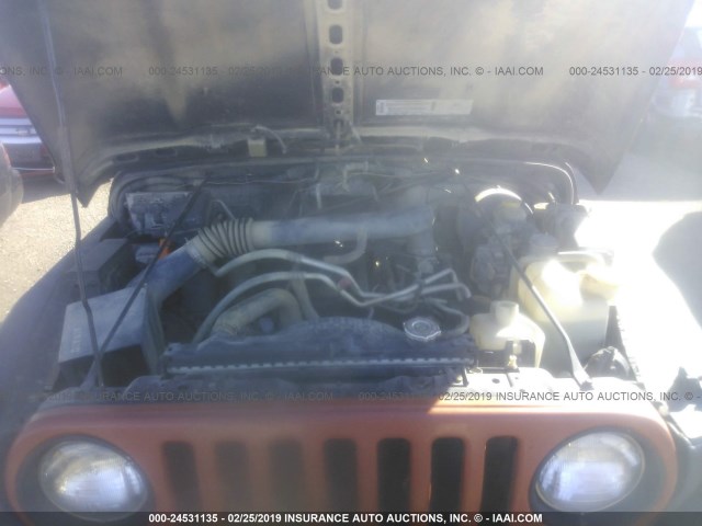 1J4FA49S62P755905 - 2002 JEEP WRANGLER / TJ SPORT ORANGE photo 10