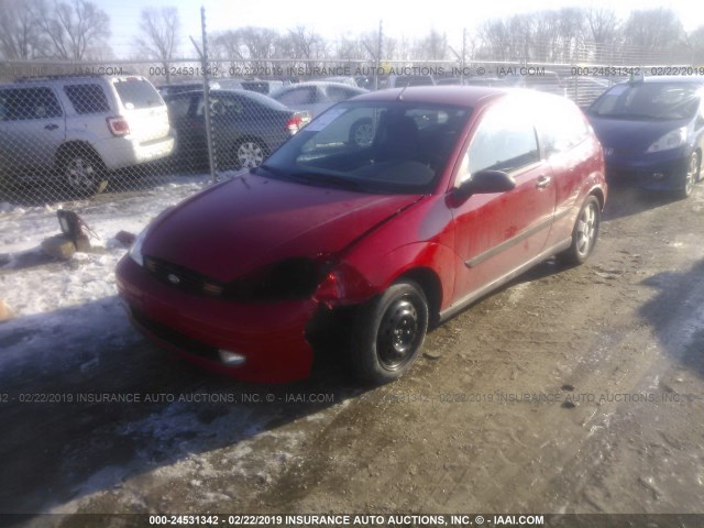 3FAFP31321R129056 - 2001 FORD FOCUS ZX3 RED photo 2