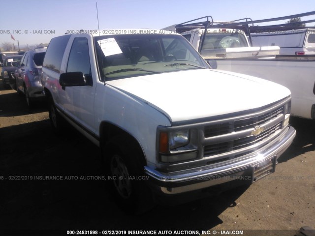 3GNEK18R8XG232495 - 1999 CHEVROLET TAHOE K1500 WHITE photo 1