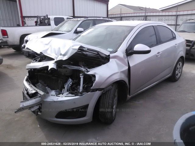 1G1JA5SH1E4220080 - 2014 CHEVROLET SONIC LS SILVER photo 2