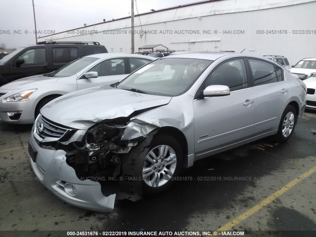 1N4CL2APXAC110233 - 2010 NISSAN ALTIMA HYBRID SILVER photo 2