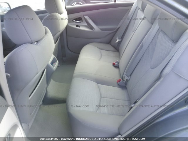 4T1BF3EK7AU508314 - 2010 TOYOTA CAMRY SE/LE/XLE GRAY photo 8