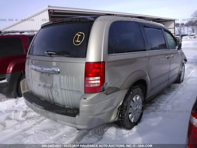 2A8HR44E89R551570 - 2009 CHRYSLER TOWN & COUNTRY LX Champagne photo 4