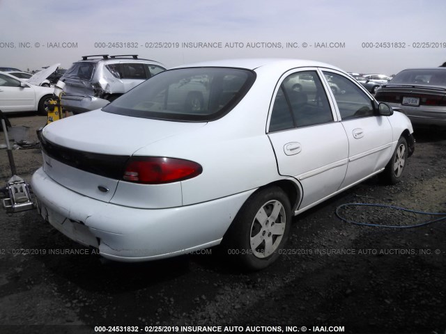 3FAFP13P92R107013 - 2002 FORD ESCORT WHITE photo 4