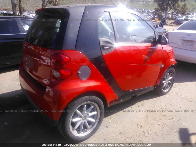WMEEJ31XX8K133799 - 2008 SMART FORTWO PURE/PASSION RED photo 4