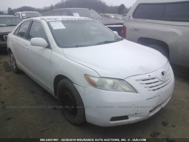 4T1BE46K17U684744 - 2007 TOYOTA CAMRY NEW GENERAT CE/LE/XLE/SE WHITE photo 1