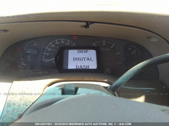 5LMRU27L0XLJ01600 - 1999 LINCOLN NAVIGATOR ORANGE photo 7