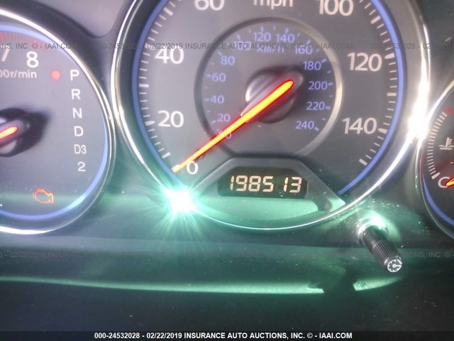 2HGES16595H566588 - 2005 HONDA CIVIC LX SILVER photo 7