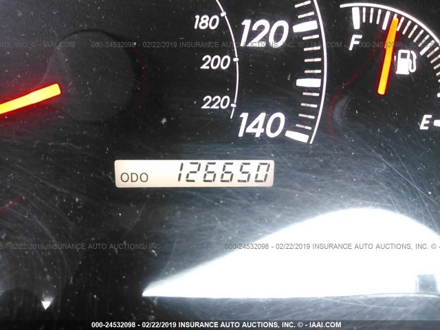 4T1BE30K35U638929 - 2005 TOYOTA CAMRY LE/XLE/SE GOLD photo 7