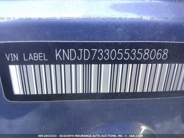 KNDJD733055358068 - 2005 KIA SORENTO EX/LX BLUE photo 9