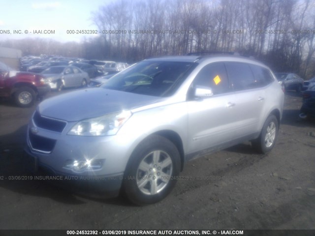 1GNLVFED8AS138962 - 2010 CHEVROLET TRAVERSE LT GRAY photo 2