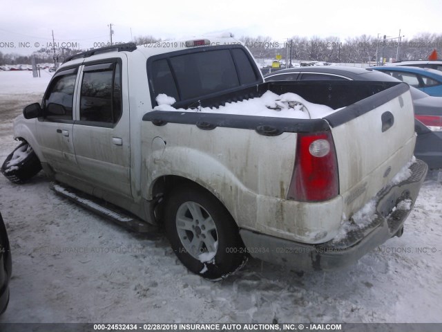 1FMZU77K85UB68878 - 2005 FORD EXPLORER SPORT TR  WHITE photo 3