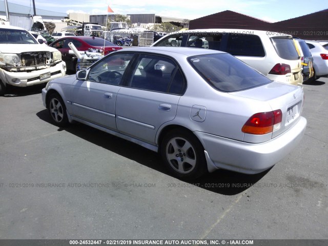 2HGEJ6620TH527939 - 1996 HONDA CIVIC DX SILVER photo 3