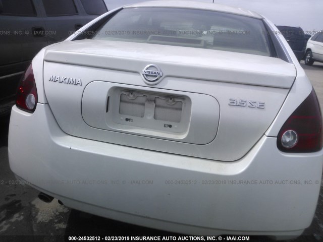 1N4BA41E54C871350 - 2004 NISSAN MAXIMA SE/SL WHITE photo 6